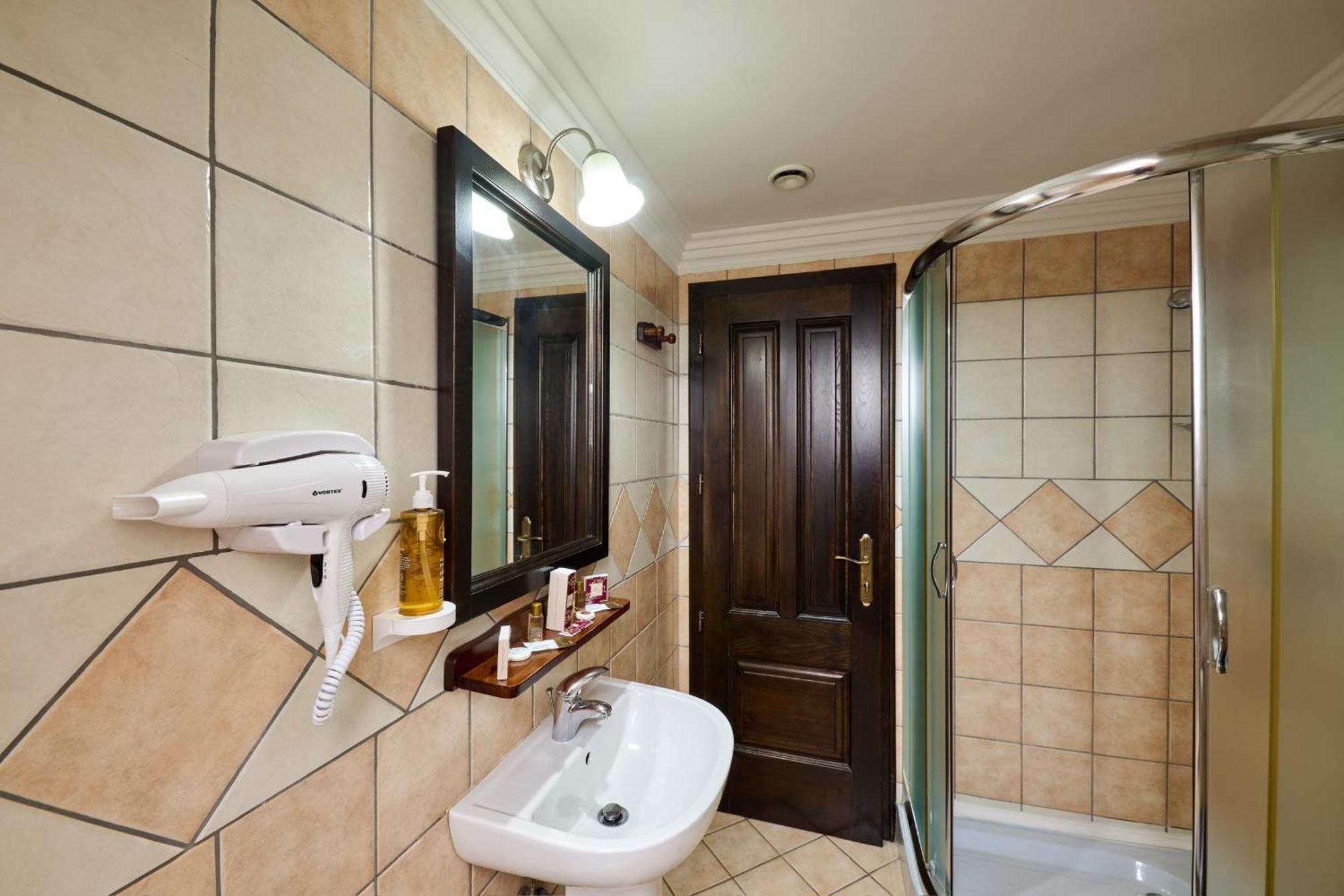 Hotel Classico Timisoara Exterior photo